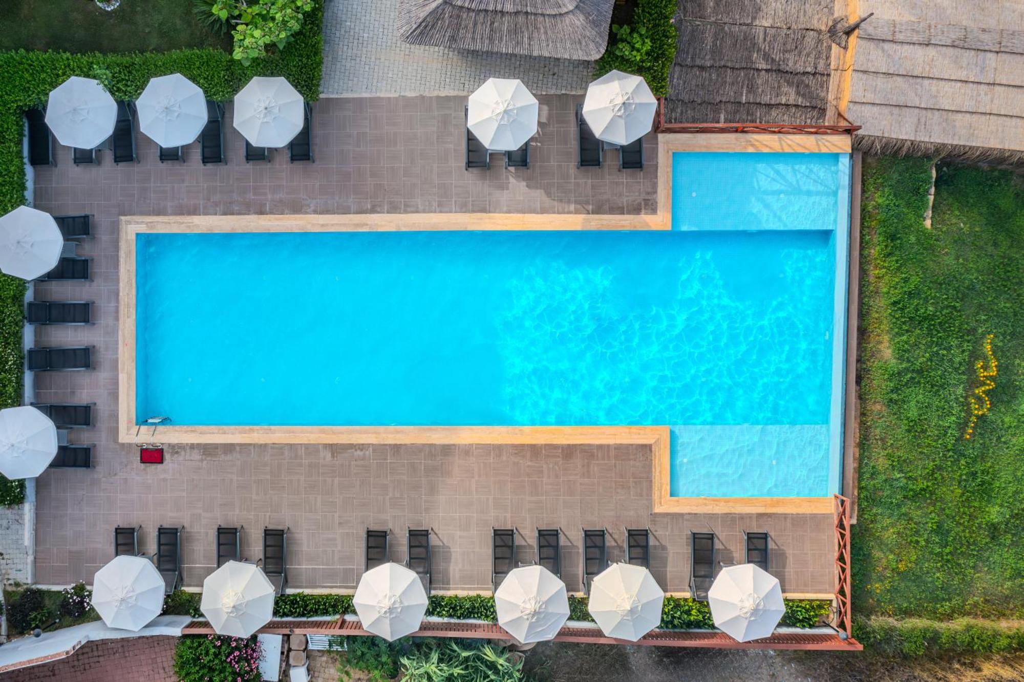 Adora Calma Beach Hotel Adults Only Кізілот Екстер'єр фото