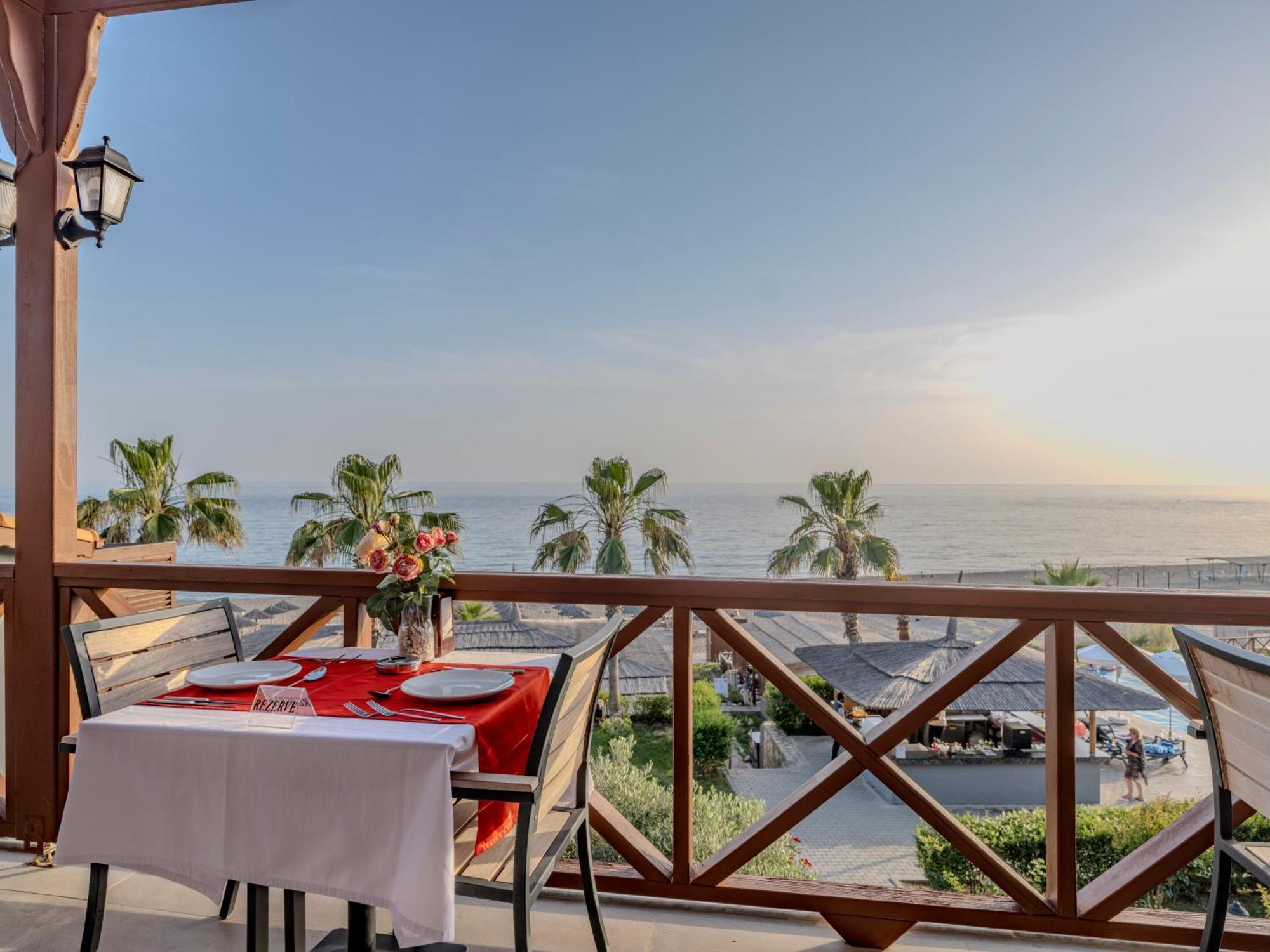Adora Calma Beach Hotel Adults Only Кізілот Екстер'єр фото
